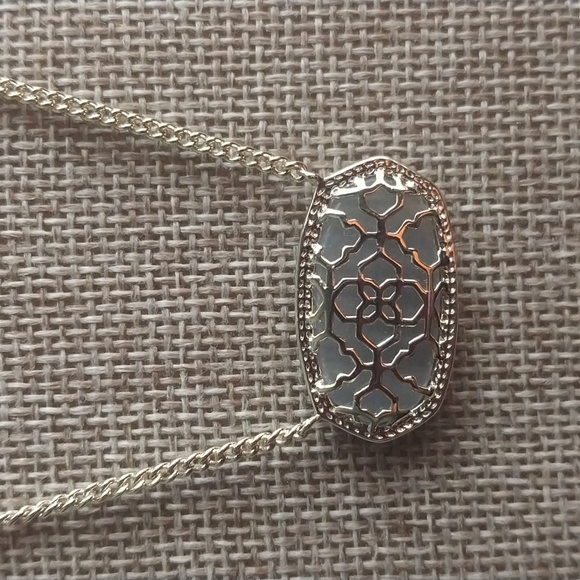 Kendra Scott Necklace - Picture 4 of 6